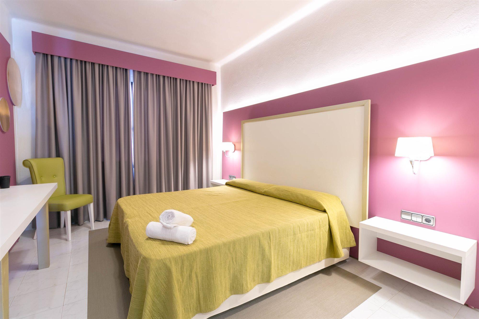 The Purple Hotel - Adults Only San Antonio  Luaran gambar